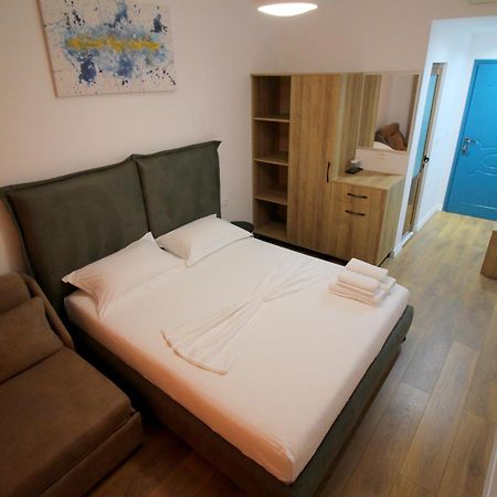 Ortus Rooms Sarande Exterior photo