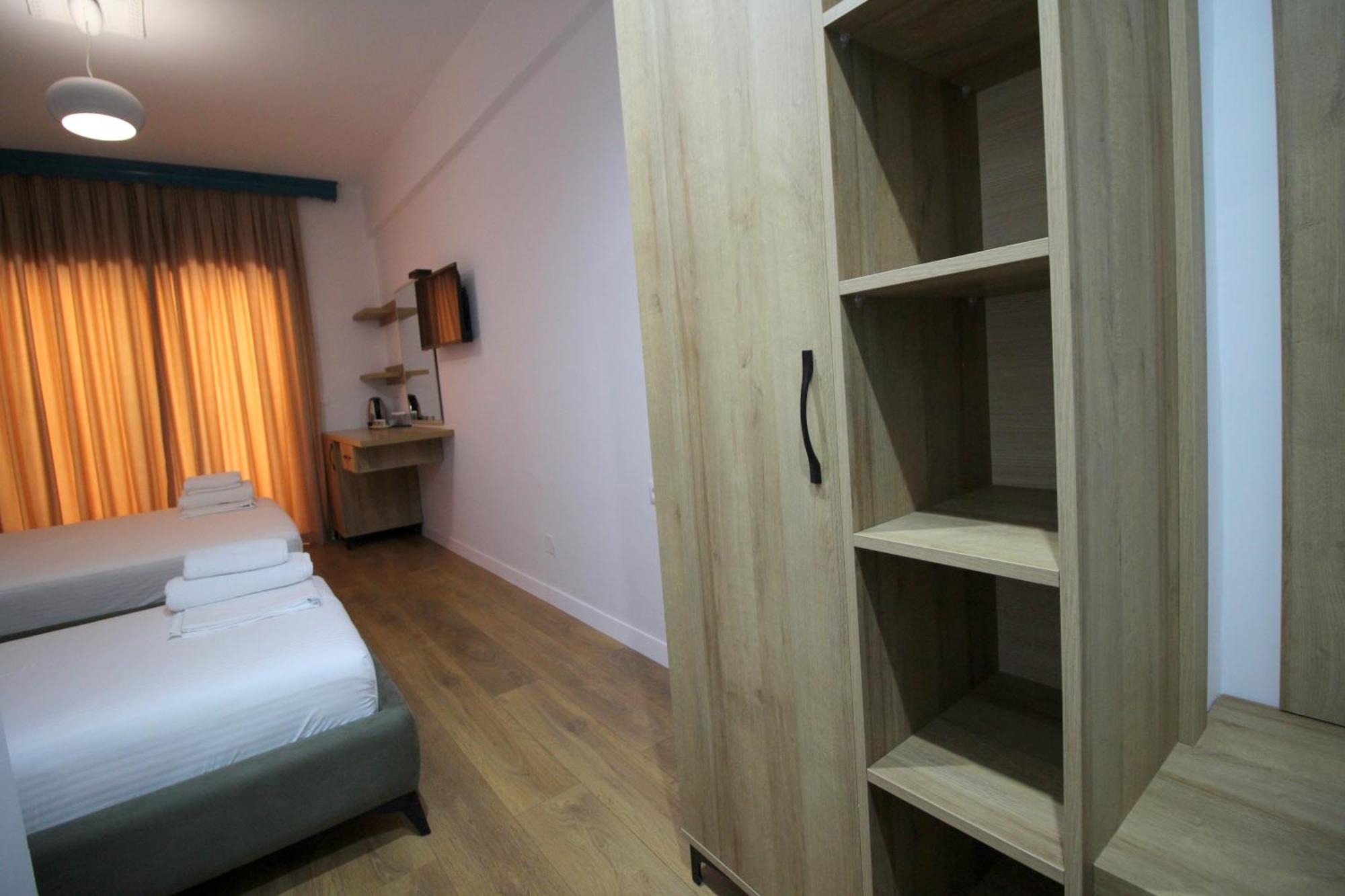 Ortus Rooms Sarande Exterior photo